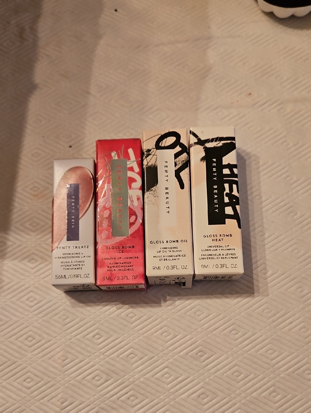 Fenty Beauty Gloss Bomb Mixed set.